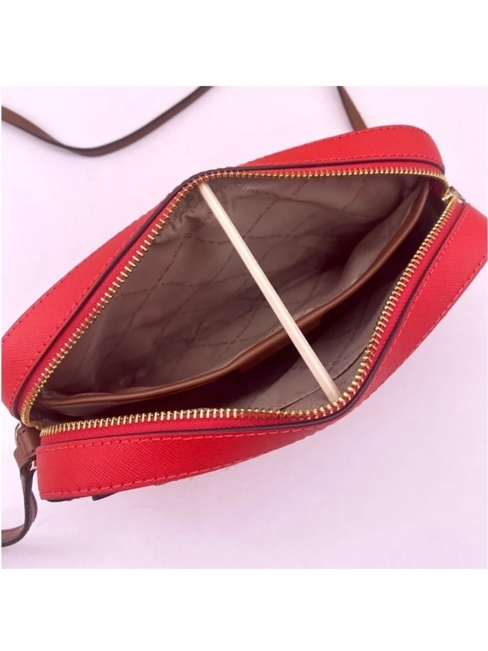 Michael Kors Jet Set Travel East West Zip Chain Crossbody